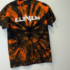 OFFICIAL MERCH ILLENIUM TieDye Tee Small